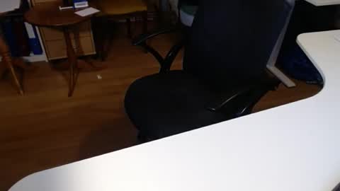 Snapshot of 69pifpaf chatting on 11.20.25 69pifpaf online show from 11.20.25