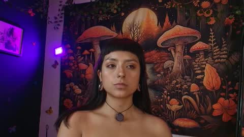 B R I E L A  online show from 04.11.26