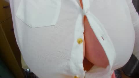 Brendi online show from 12.18.25