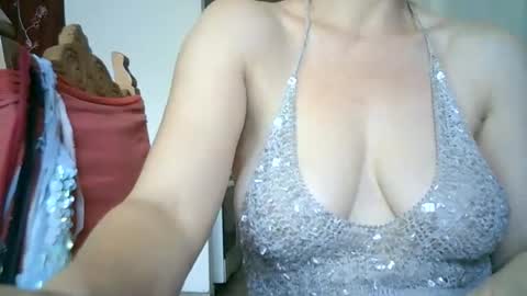Snapshot of 77lilu chatting on 07.09.26 Lilu online show from 07.09.26