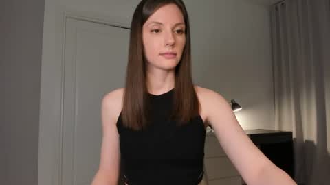 Anna online show from 06.18.26