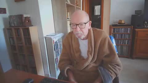  Papi  online show from 11.18.25