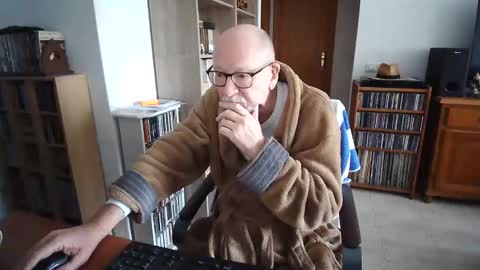  Papi  online show from 12.20.25