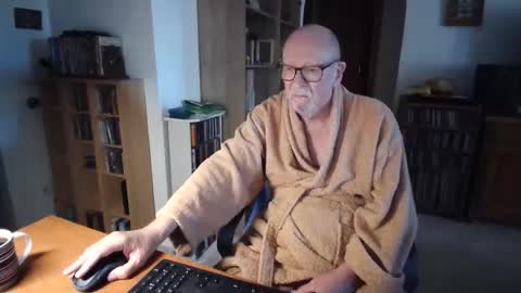  Papi  online show from 04.03.26