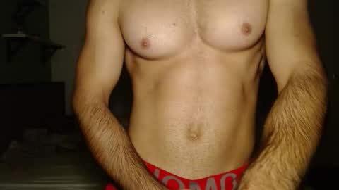 Snapshot of 8000zuerich chatting on 10.07.25 Nicolas online show from 10.07.25