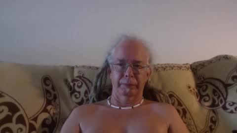 Snapshot of 808dred chatting on 03.06.25 808dred online show from 03.06.25