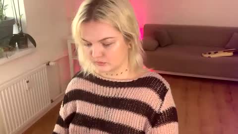 Snapshot of 80s_brat chatting on 01.15.25 Ivy online show from 01.15.25