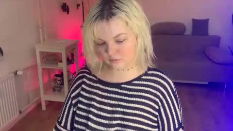 Snapshot of 80s_brat chatting on 01.16.25 Ivy online show from 01.16.25
