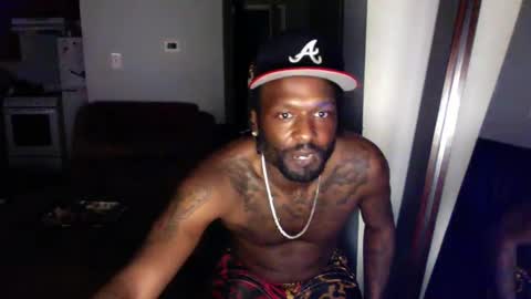 NoFaceNoCase online show from 10.05.25