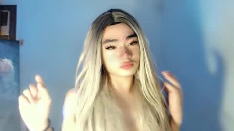 8inches_femboy online show from 09.19.25