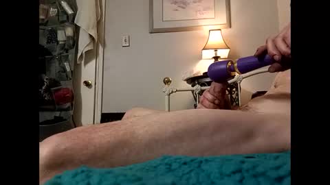 8intenn online show from 03.04.26