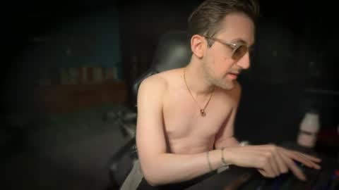 Snapshot of 91stefisexy91 chatting on 10.18.25 91stefisexy91 online show from 10.18.25