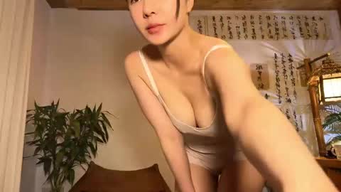 lily online show from 04.11.26