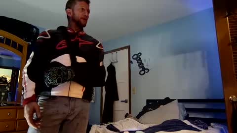 8over6 online show from 01.03.25