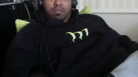 Snapshot of 9inchhammer chatting on 12.04.24 9inchhammer online show from 12.04.24