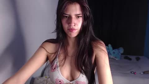 Snapshot of 9sophie_rosse chatting on 10.08.25 sofi 3 online show from 10.08.25