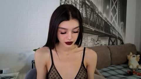 Snapshot of 9west chatting on 09.14.25 KARINA online show from 09.14.25