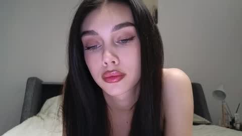 KARINA online show from 03.20.26