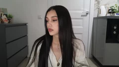 KARINA online show from 05.10.26