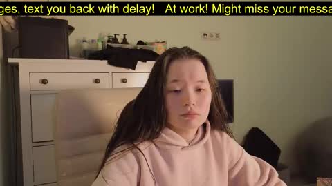 Snapshot of _3x7_ chatting on 09.16.25 _3x7_ online show from 09.16.25