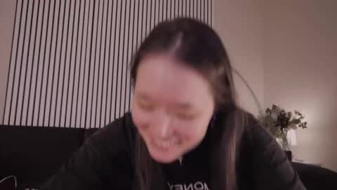 Snapshot of _3x7_ chatting on 09.28.25 _3x7_ online show from 09.28.25