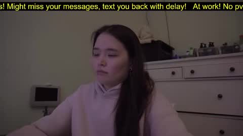 Snapshot of _3x7_ chatting on 10.01.25 _3x7_ online show from 10.01.25