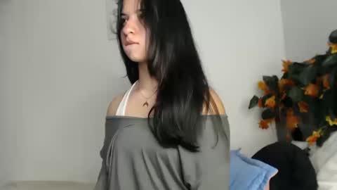 _abrill_20 online show from 10.16.25