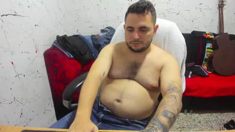 Snapshot of _ace_ventura chatting on 01.20.25 ---- online show from 01.20.25