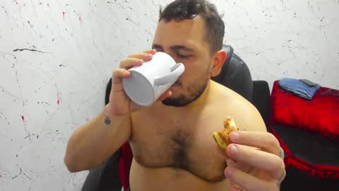 Snapshot of _ace_ventura chatting on 02.25.25 ---- online show from 02.25.25