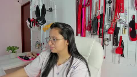 Adahara online show from 11.22.25