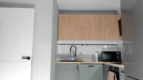 Adam online show from 11.11.25