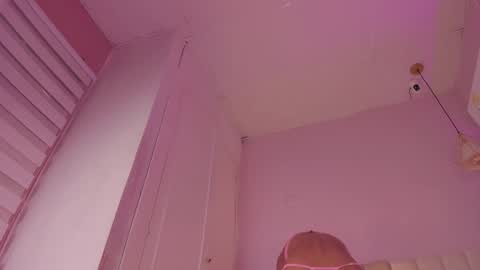 _aleja_x online show from 11.04.25