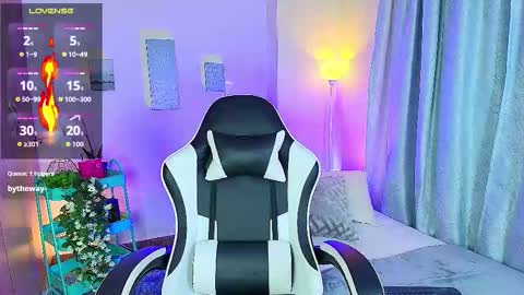 Snapshot of _alex_carter chatting on 12.16.25 alex carter online show from 12.16.25