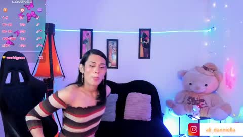 danniella    Indepeding Model  online show from 03.31.26