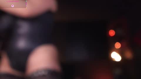 Miss Alice  My internet sucks these days see you soon online show from 11.24.25