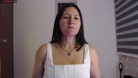 _alice_horny_ online show from 03.28.26