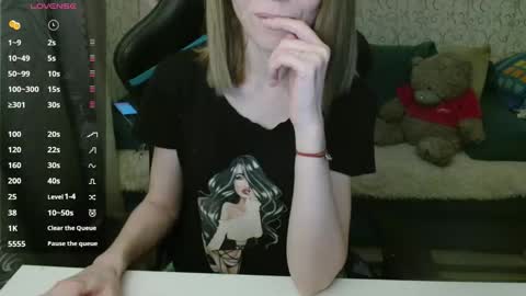  AliceCullen  online show from 03.30.26