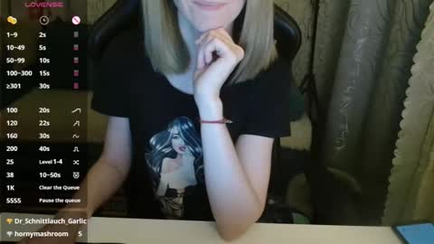  AliceCullen  online show from 04.16.26