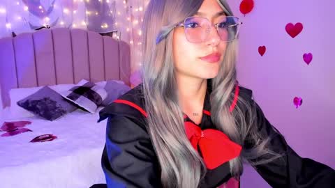 Allondra  online show from 02.09.25