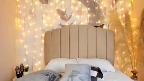 Allondra  online show from 03.08.25