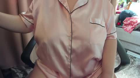 lisa online show from 04.18.26