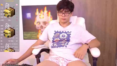 Snapshot of _an_drew18 chatting on 11.16.25 _an_drew18 online show from 11.16.25