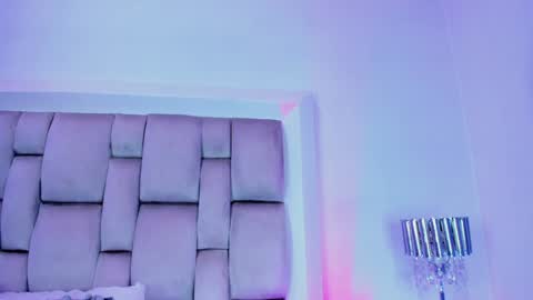 Angel Azul online show from 01.22.25