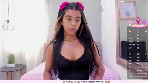      online show from 10.08.25