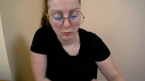 Anna online show from 01.28.25