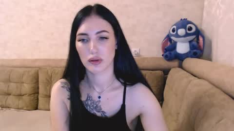 Snapshot of _annacutes chatting on 06.12.26 Anna online show from 06.12.26