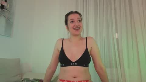 Anna online show from 12.19.25