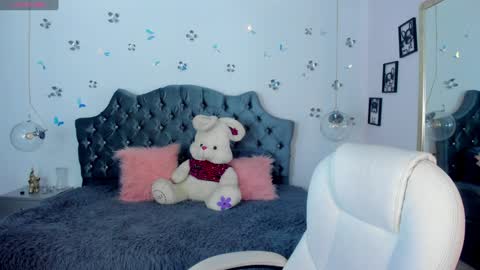 antonnela online show from 01.21.25