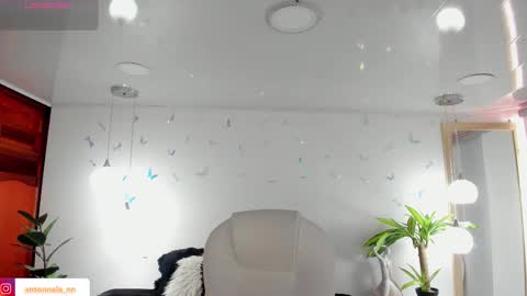 antonnela online show from 03.19.26