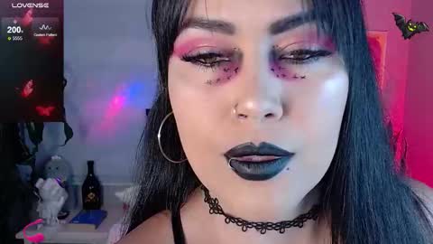 Snapshot of _any_ducan_ chatting on 02.13.26 Angie online show from 02.13.26